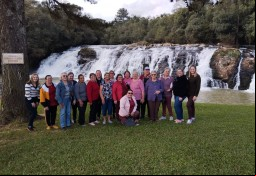 Cras realiza visita a Agroind